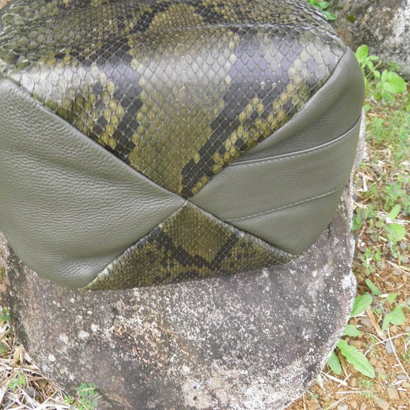 Gucci Greenwich Handbag Tote Python Leather - Picture 7 of 16